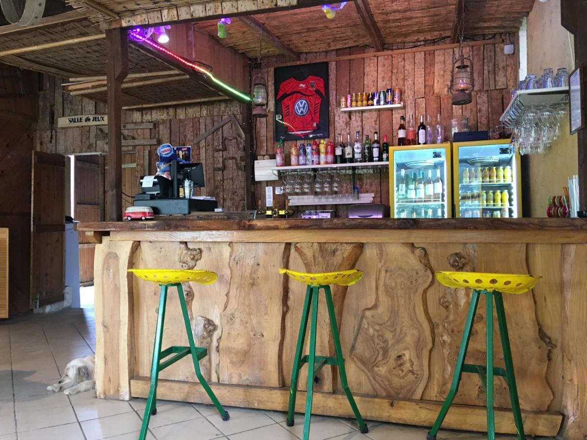 Camping La Ferme De Perdigat Limeuil Zewnętrze zdjęcie