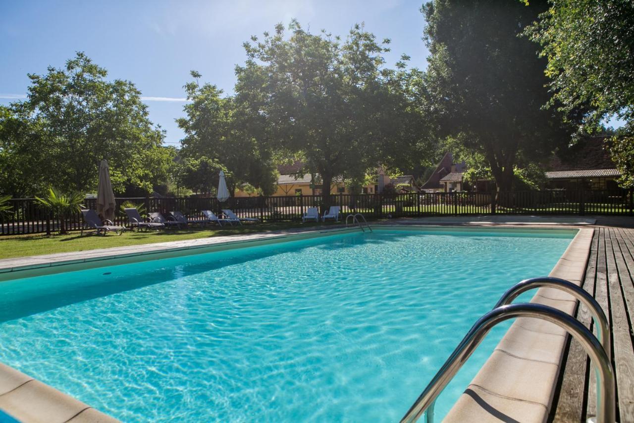 Camping La Ferme De Perdigat Limeuil Zewnętrze zdjęcie