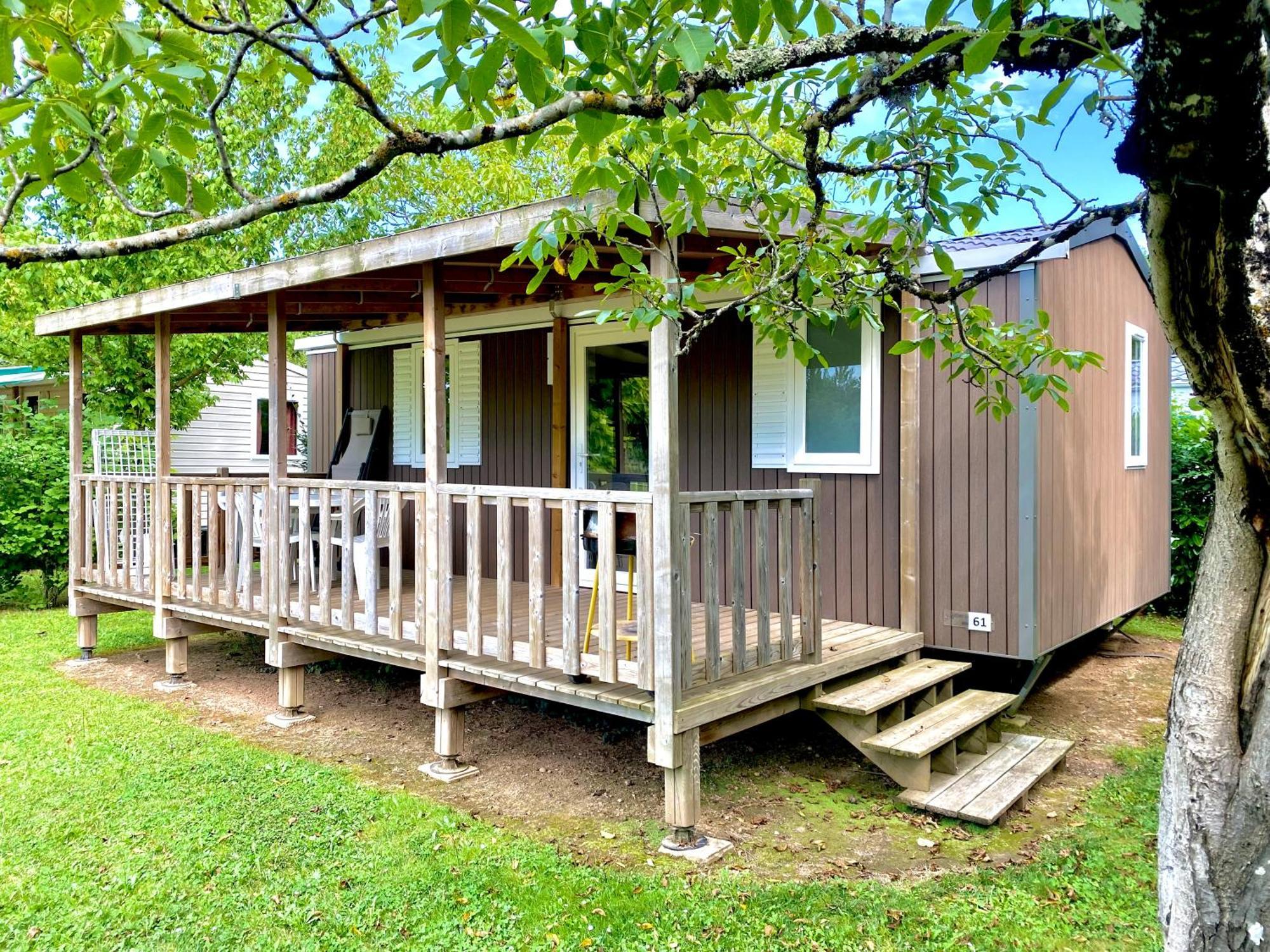Camping La Ferme De Perdigat Limeuil Zewnętrze zdjęcie