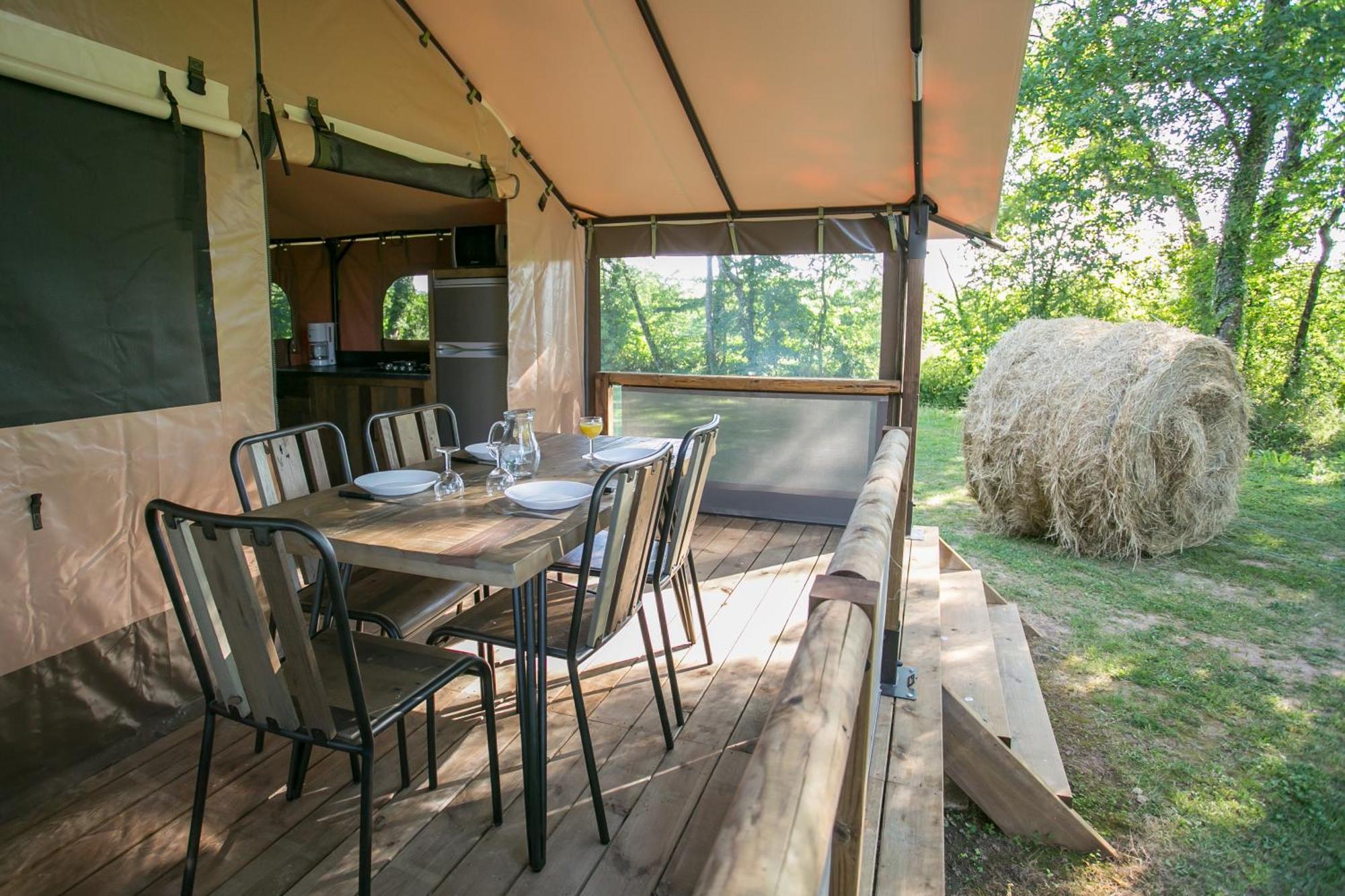 Camping La Ferme De Perdigat Limeuil Zewnętrze zdjęcie